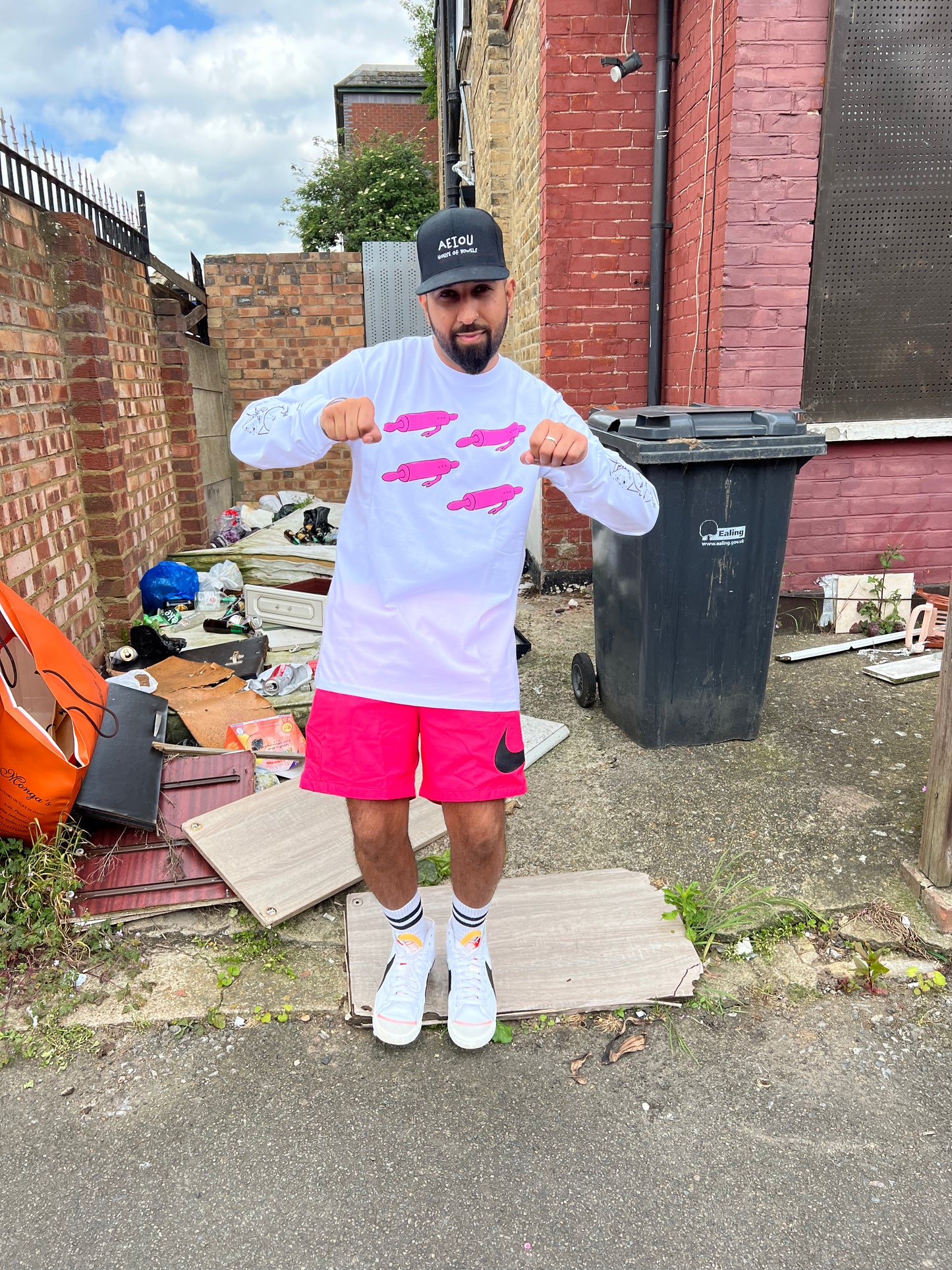 The Rolling Pin Vibrations Tee